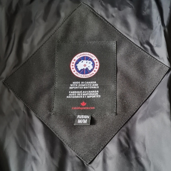 Canada Goose SOLARIS PARKA Down Parka - Picture 3 of 6
